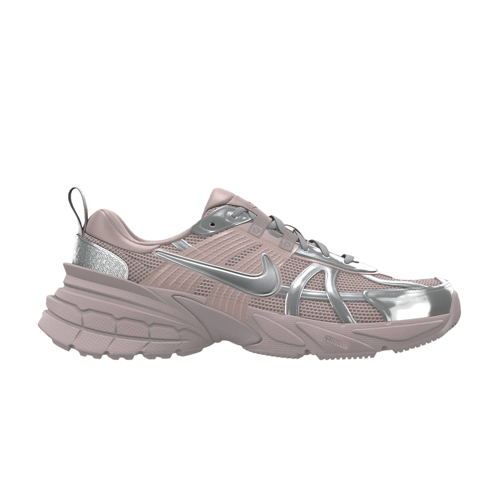 Кроссовки Nike Wmns V2K Run Unlocked By You