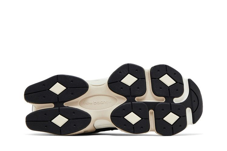 Кроссовки New Balance 9060 'Black Beige White'