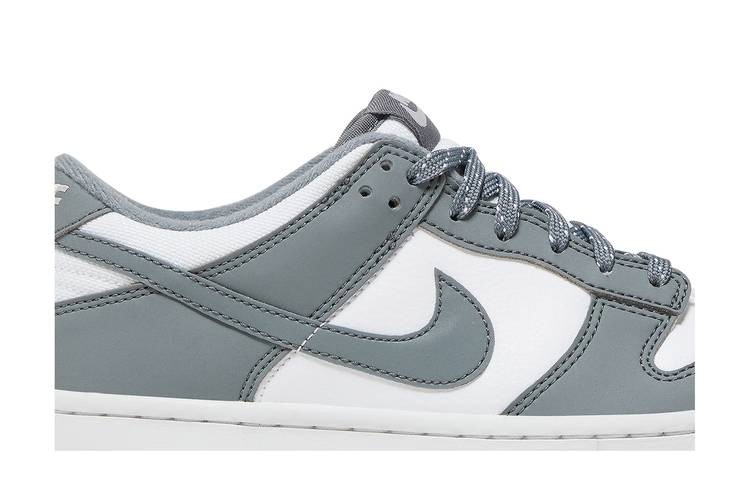 dunk-low-gs-reflective-grey-fv0374-100_01