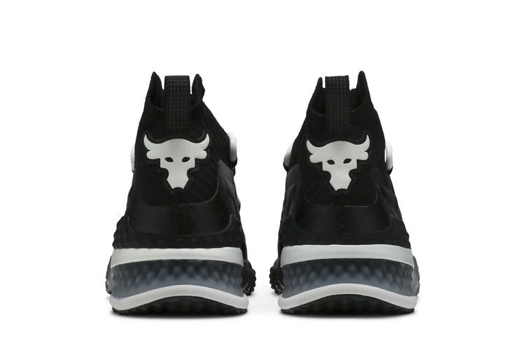 project-rock-1-black-3020788-001_05