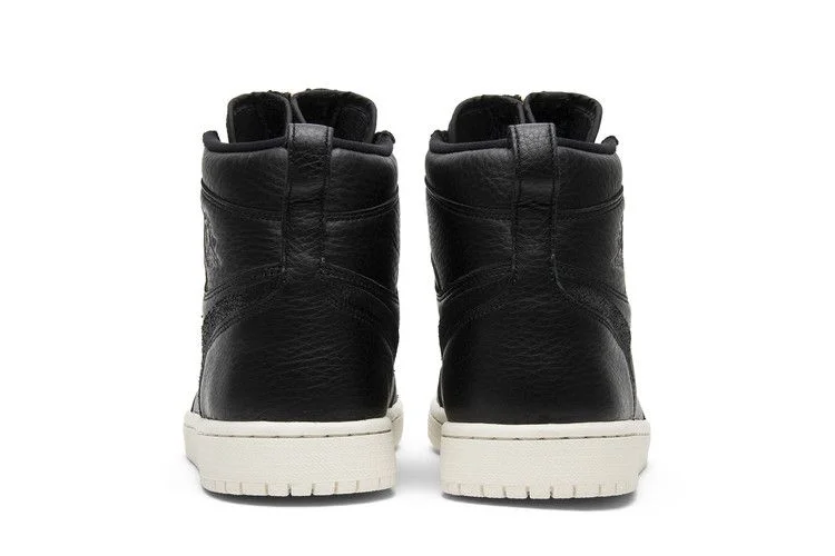 Кроссовки Wmns Air Jordan 1 Retro High Zip 'Black'