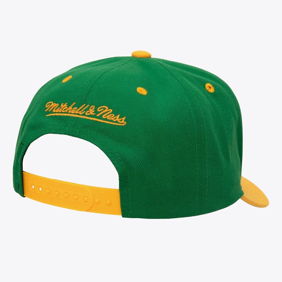 Бейсболка Mitchell & Ness Green Milwaukee Bucks Hardwood Classics All In 2.0 Pro Crown Snapback Hat