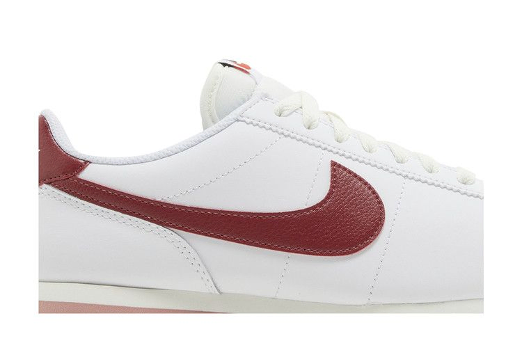 wmns-cortez-white-red-stardust-dn1791-103_01