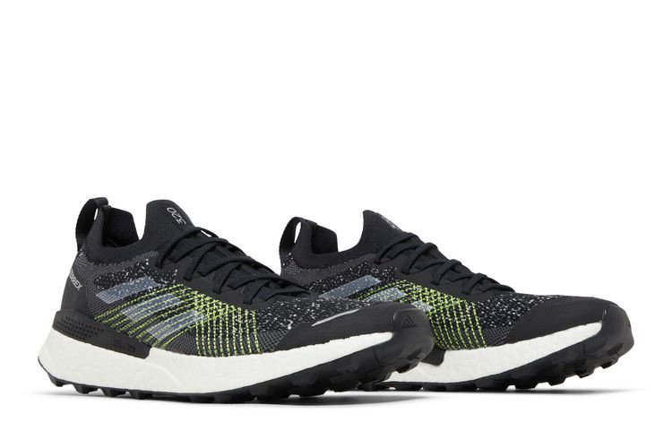 terrex-two-ultra-primeblue-black-solar-yellow-h69066_07