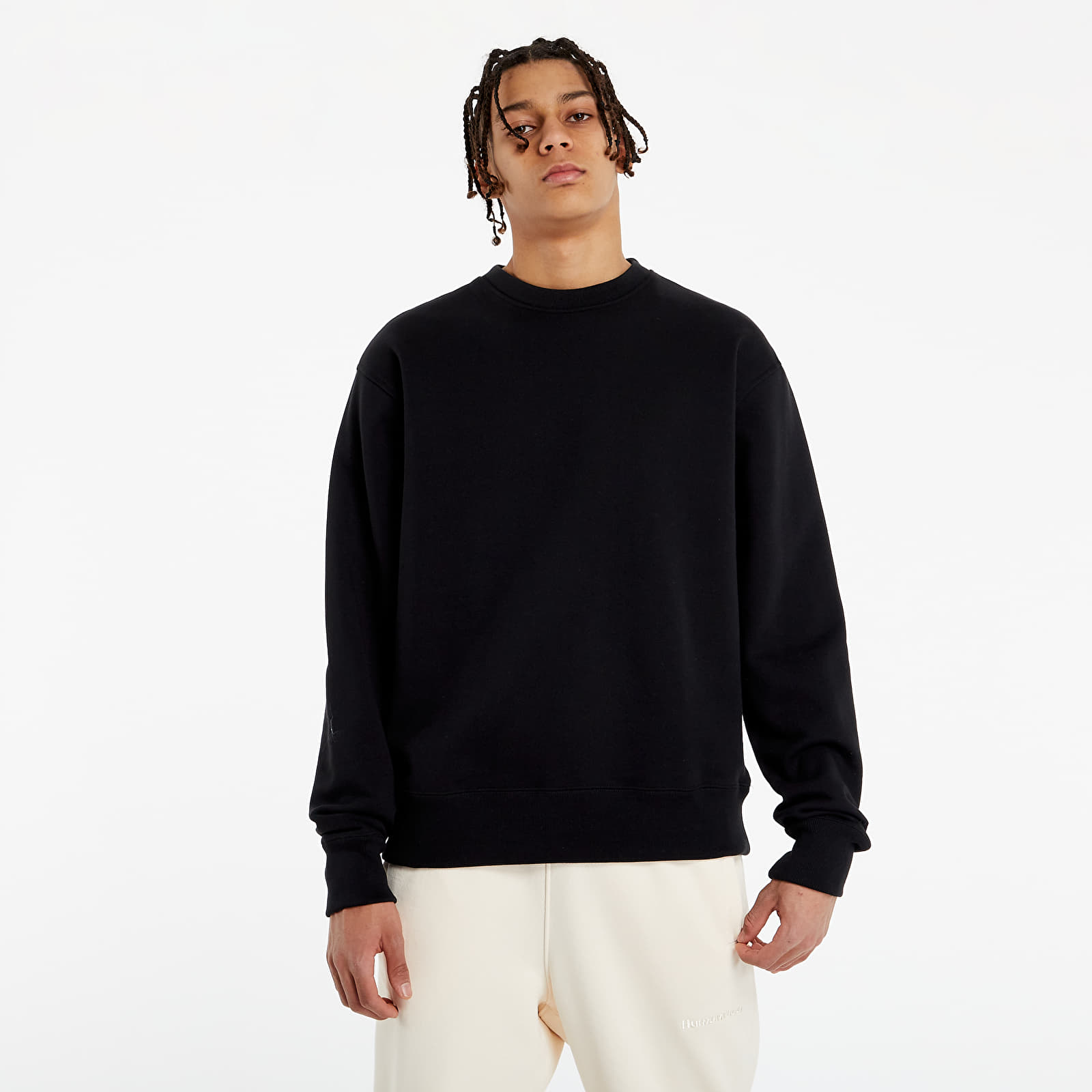 Свитшот adidas Pharrell Williams Basics Crewneck Sweatshirt Black