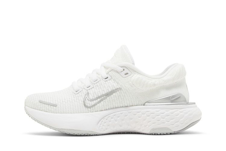 Кроссовки Nike Wmns ZoomX Invincible Run Flyknit 2 'White Metallic Silver'