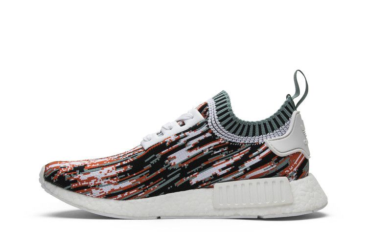 Кроссовки Sneakersnstuff x adidas NMD_R1 Primeknit 'Datamosh'