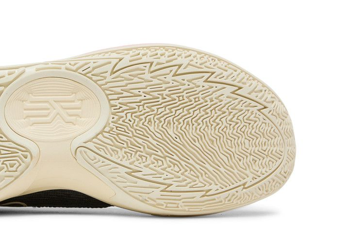 Кроссовки Nike Kyrie Low 5 EP 'Preservation'