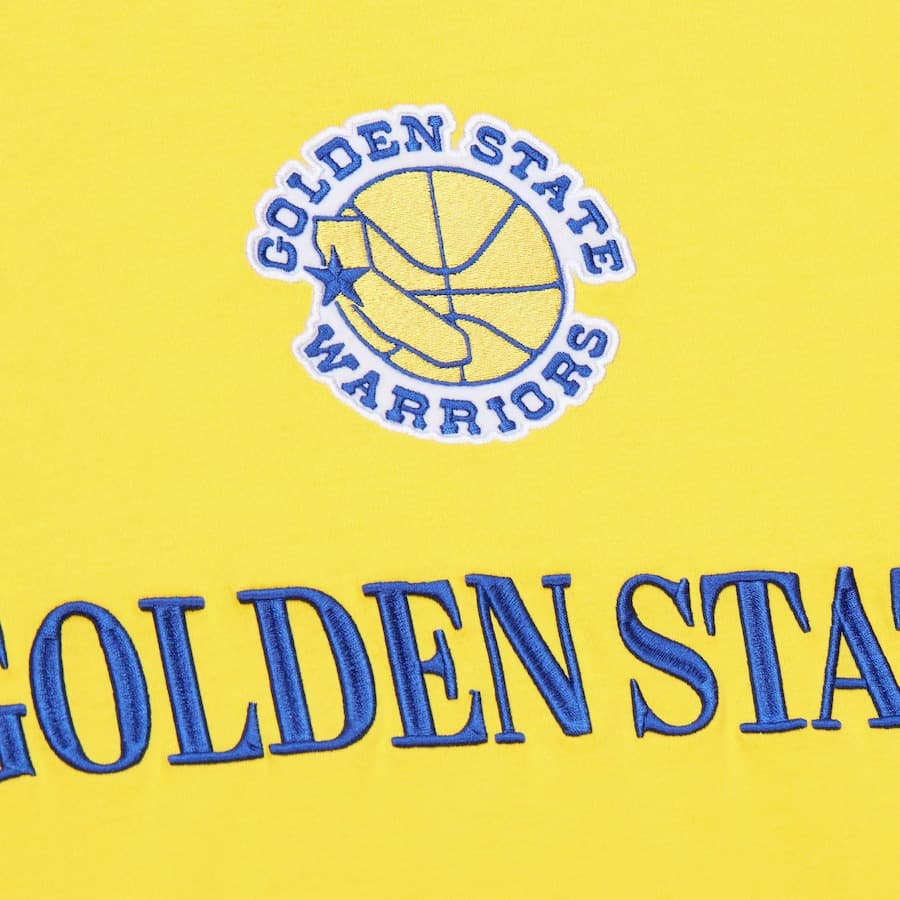 Футболка Mitchell & Ness Gold Golden State Warriors Team OG 3.0 Vintage T-Shirt