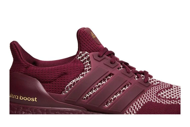 Кроссовки adidas UltraBoost 1.0 DNA 'Victory Crimson'