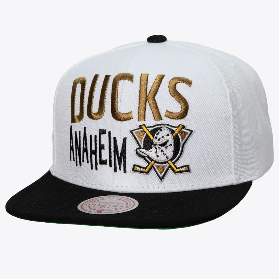 Бейсболка Mitchell & Ness White Anaheim Ducks Toss Up Snapback Hat