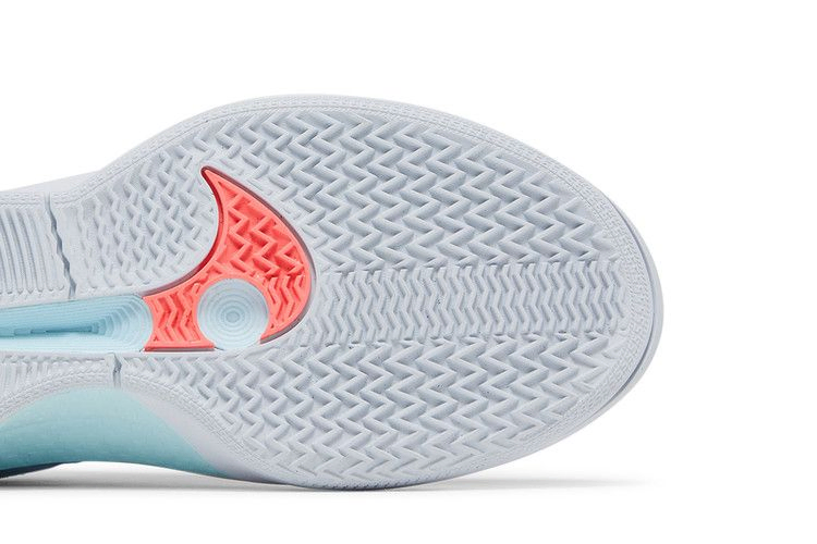 Кроссовки Nike Wmns Sabrina 2 'Conductor'