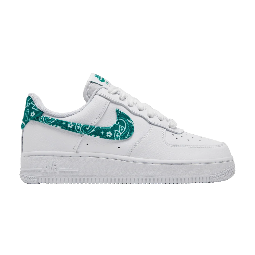 Krossovki-Nike-Wmns-Air-Force-1-07-Essentials-Green-Paisley