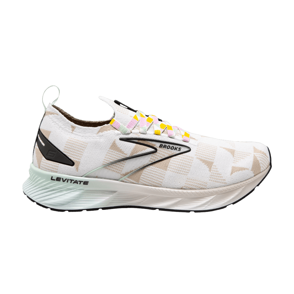 Кроссовки Brooks Wmns Levitate StealthFit 6 'Checkered - White Silver Lining'