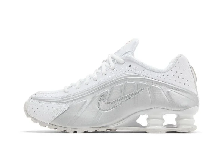 Кроссовки Nike Wmns Shox R4 'White Metallic'