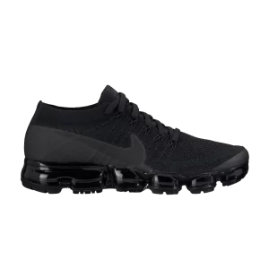 wmns-air-vapormax-triple-black-2-0-849557-011-300x300