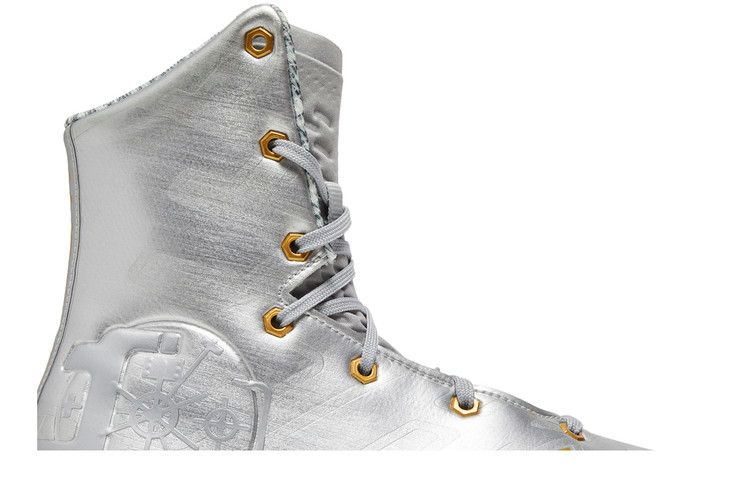 Кроссовки Under Armour Highlight MC LE 'Silver Gold'