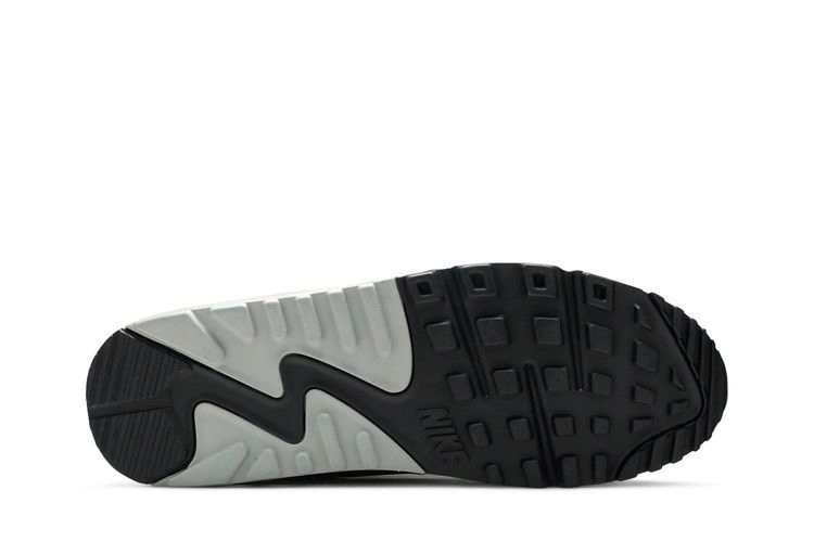 air-max-90-premium-bred-cw7481-002_03