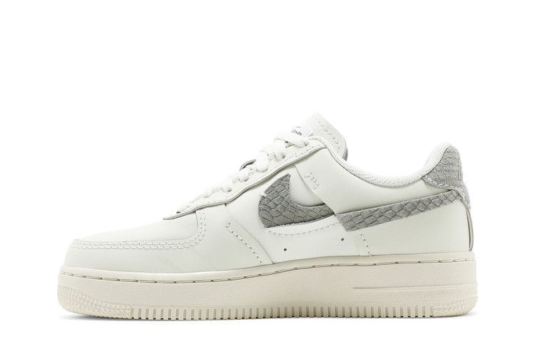 Кроссовки Nike Wmns Air Force 1 LXX 'Sea Glass Python'