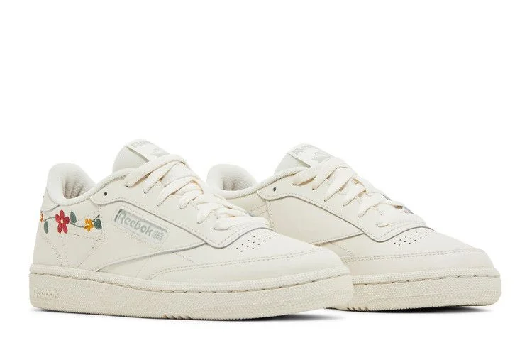 Krossovki-Reebok-Wmns-Club-C-85-Embroidered-Floral-Bone-Vintage-Green-7
