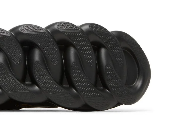 Krossovki-Versace-Chain-Reaction-Trainer-Barocco-Print-Black-4
