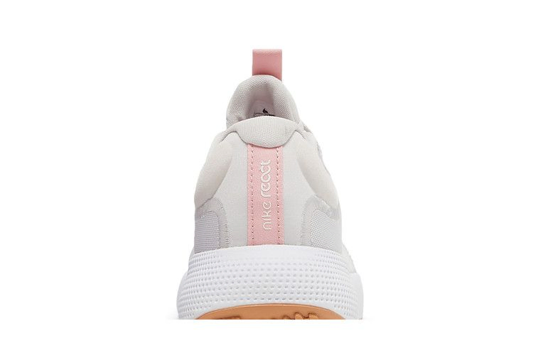 Кроссовки Nike Wmns React Escape Run 'Vast Grey Pink Glaze'