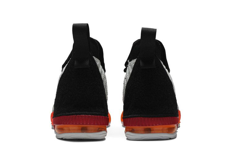 lebron-16-gs-space-travel-aq2465-188_05