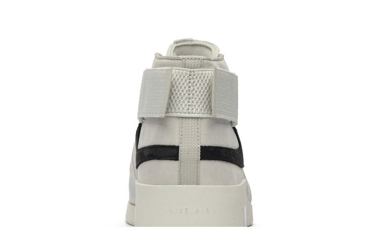 Кроссовки Nike Air Fear Of God Raid 'Light Bone'