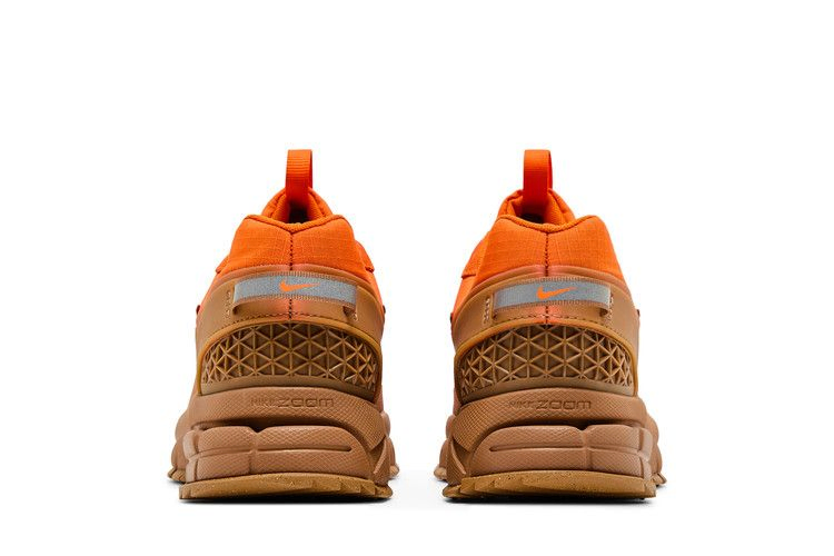 Кроссовки Nike Zoom Vomero Roam 'Safety Orange'