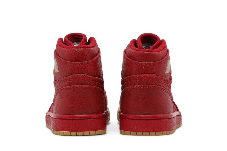Кроссовки Wmns Air Jordan 1 Retro High Premium 'Dipped Toe - Red'