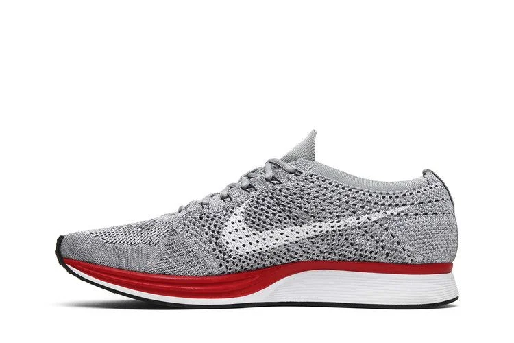 Krossovki-Nike-Flyknit-Racer-No-Parking-2
