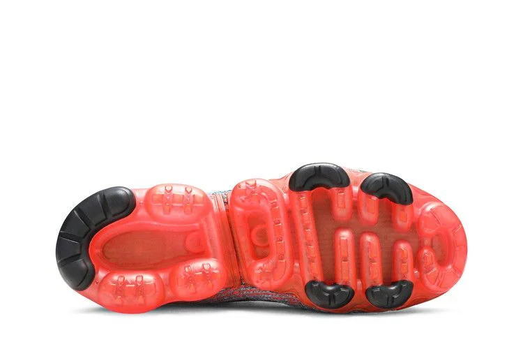 Krossovki-Nike-Wmns-Air-VaporMax-Flyknit-3-Flash-Crimson-3
