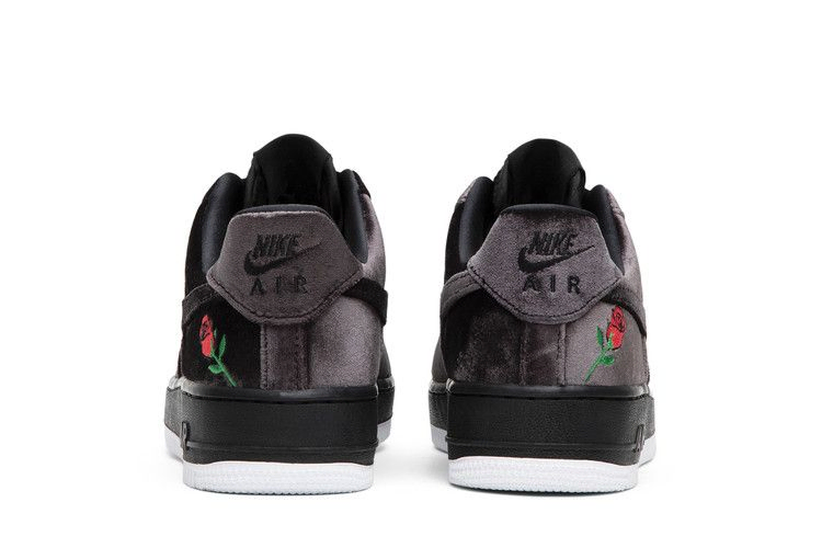 Кроссовки Nike Air Force 1 07 QS 'Velvet Rose'