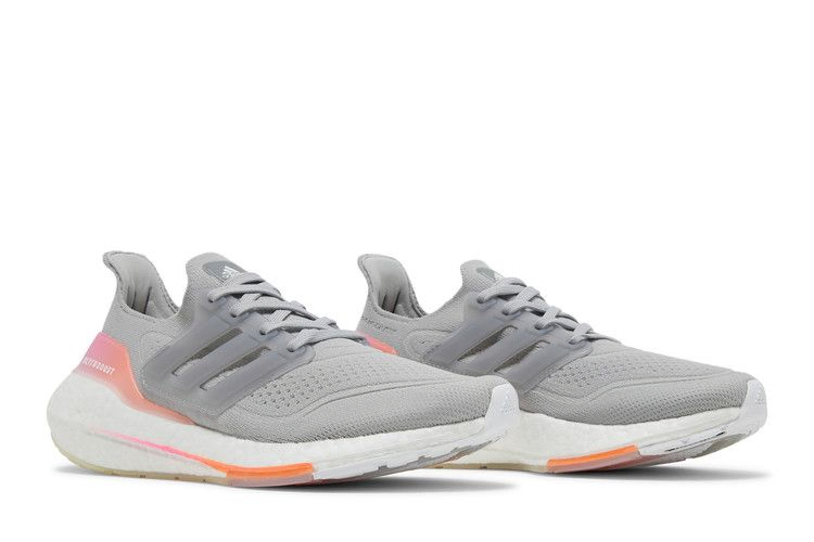wmns-ultraboost-21-grey-screaming-orange-fy0397_07