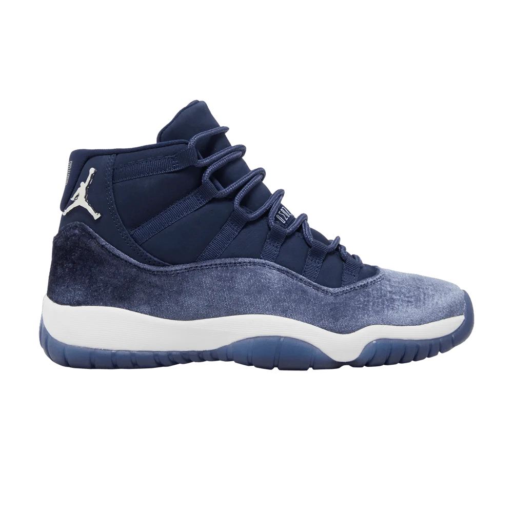 Krossovki-Wmns-Air-Jordan-11-Retro-Midnight-Navy-Velvet