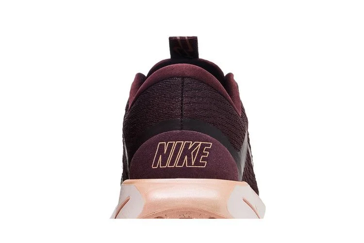 Krossovki-Nike-Wmns-Motiva-Burgundy-Crush-6