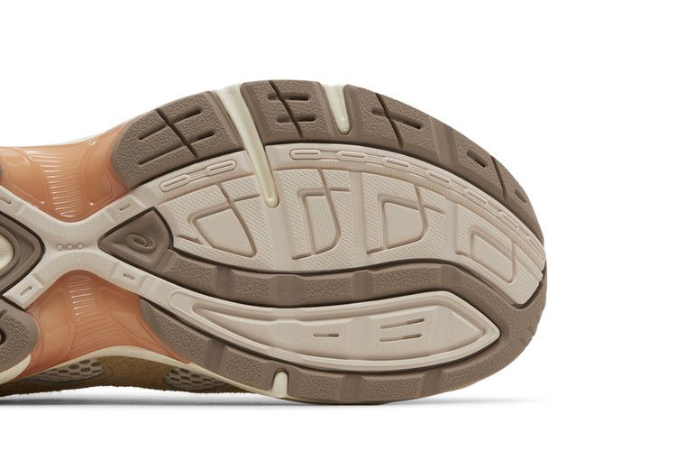 Кроссовки ASICS Gel 1130 'Birch Sand Peach'