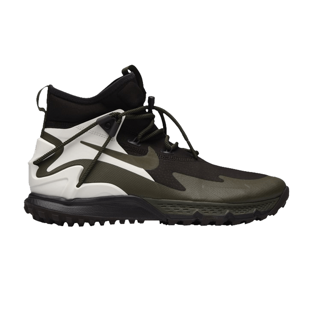Nike Terra Sertig Boot