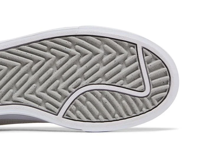 Кроссовки Nike Wmns Court Legacy Lift 'White Light Smoke Grey'