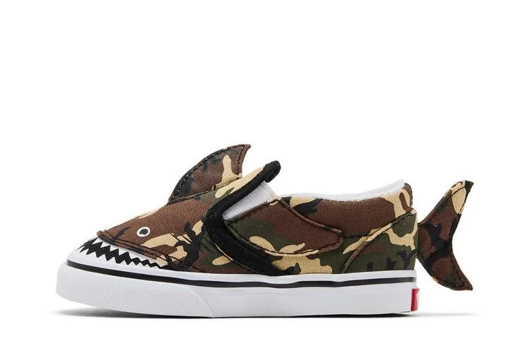 Кроссовки Vans Slip-On V Toddler 'Camo Shark'