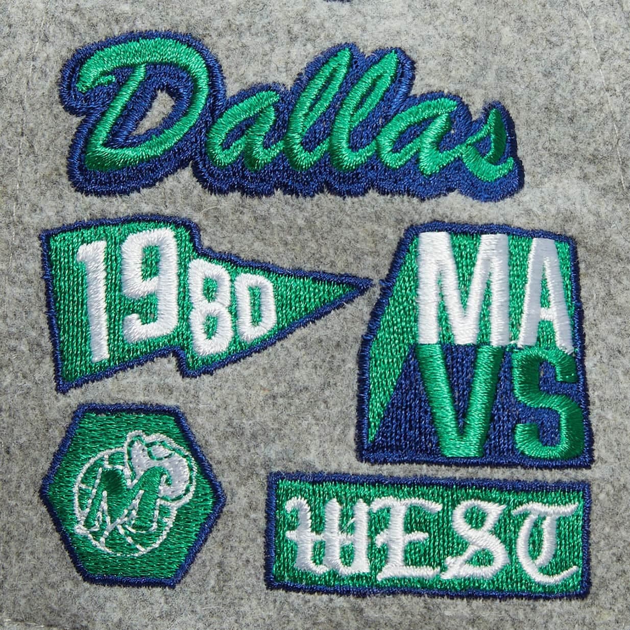 Бейсболка Mitchell & Ness Melton Patch Snapback HWC Dallas Mavericks Hat