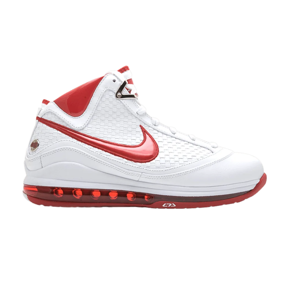 Krossovki-Nike-Air-Max-LeBron-7-NFW-White-Varsity-Red