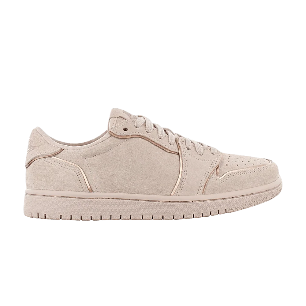 Krossovki-Wmns-Air-Jordan-1-Retro-Low-NS-Particle-Beige
