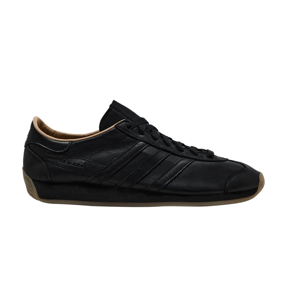 Krossovki-adidas-Country-Japan-Black-Gum