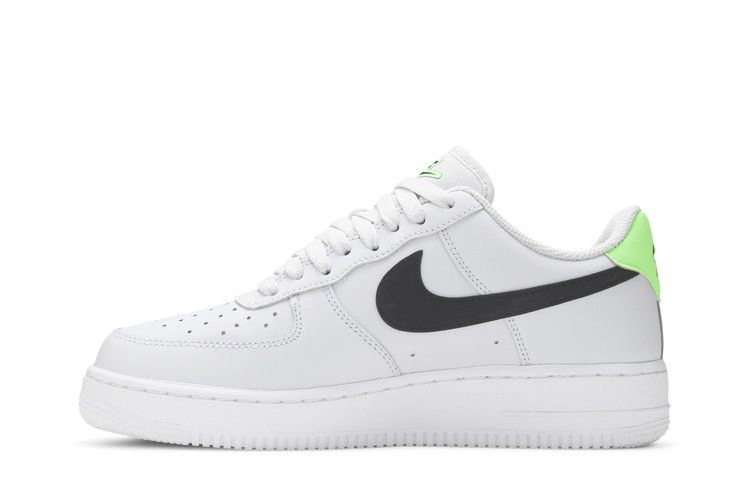 air-force-1-07-low-worldwide-pack-platinum-green-strike-ck7648-002_02