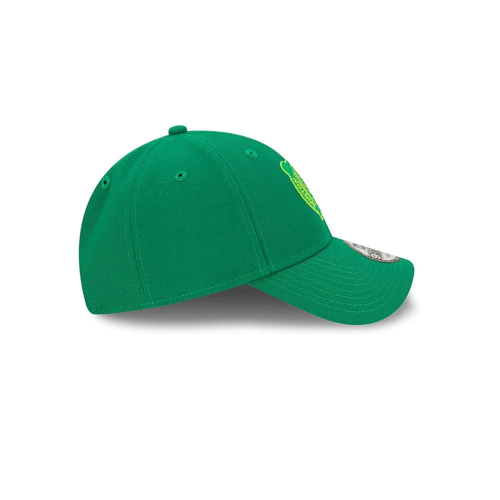New-Era-Boston-Celtics-Monochrome-9FORTY-Two-Tone-NBA-Snapback-Hat-7