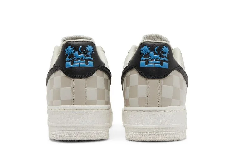 Krossovki-LeBron-James-x-Nike-Air-Force-1-Strive-For-Greatness-5