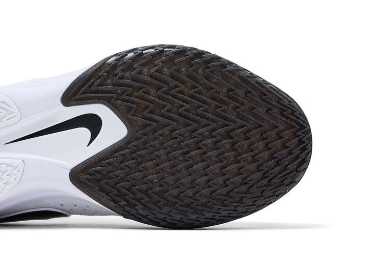 Krossovki-Nike-Air-Zoom-GT-Cut-3-EP-White-Black-4