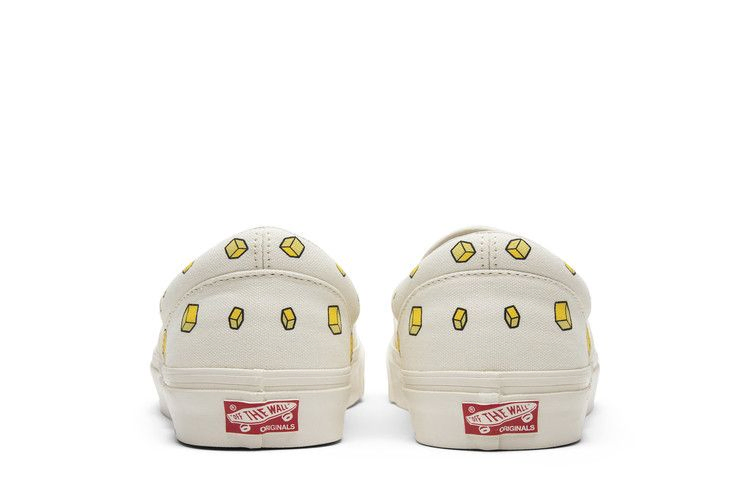 Кроссовки Vans OG Classic Slip-On LX 'Spongebob'