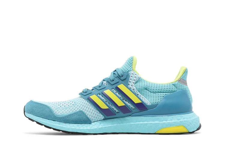 Кроссовки adidas UltraBoost 1.0 DNA 'ZX 8000'